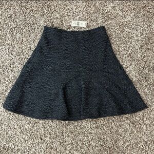 NWT! Ann Taylor LOFT - Grey Skirt - XS (Petite)